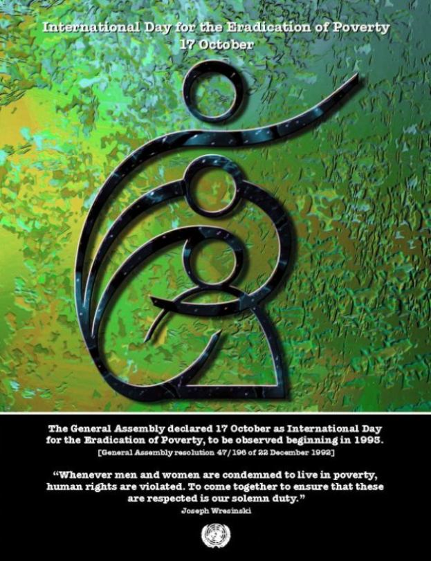 Ein Plakat mit einem hellblauen Hintergrund und weißem Rand, das ein Logo einer Hand in einem Kreis zeigt, der von Blättern umgeben ist, sowie den Text "Internationaler Tag" in fetter weißer Schrift.