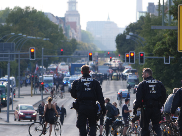 POL-BO: Fokussierte Aktion im Bochumer Stadtzentrum: "Mit dem Fahrrad unterwegs"
