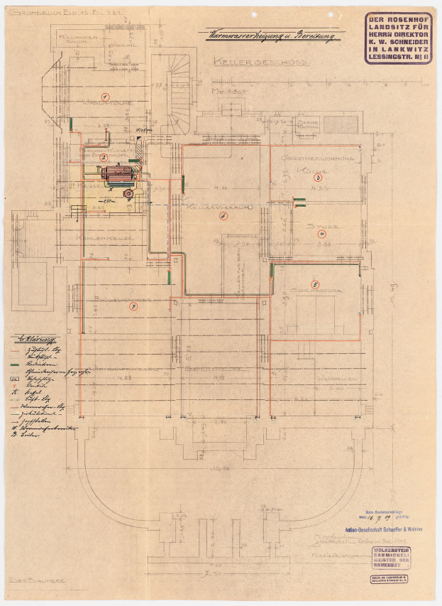 Schwarz-weißes Architekturzeichnung des Rosenhof-Krankenhauses in Hamburg, Deutschland, mit detaillierten Grundrissen mit beschrifteten Räumen, Gängen und umfangreicher Verdrahtung.