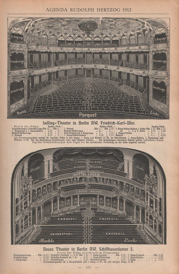 Schwarz-weiß-Illustration eines großen Berliner Auditoriums aus dem Jahr 1912, begleitet von gedrucktem Text, der das Layout des Theaters beschreibt.